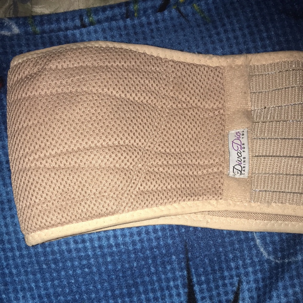 Maternity women’s belt